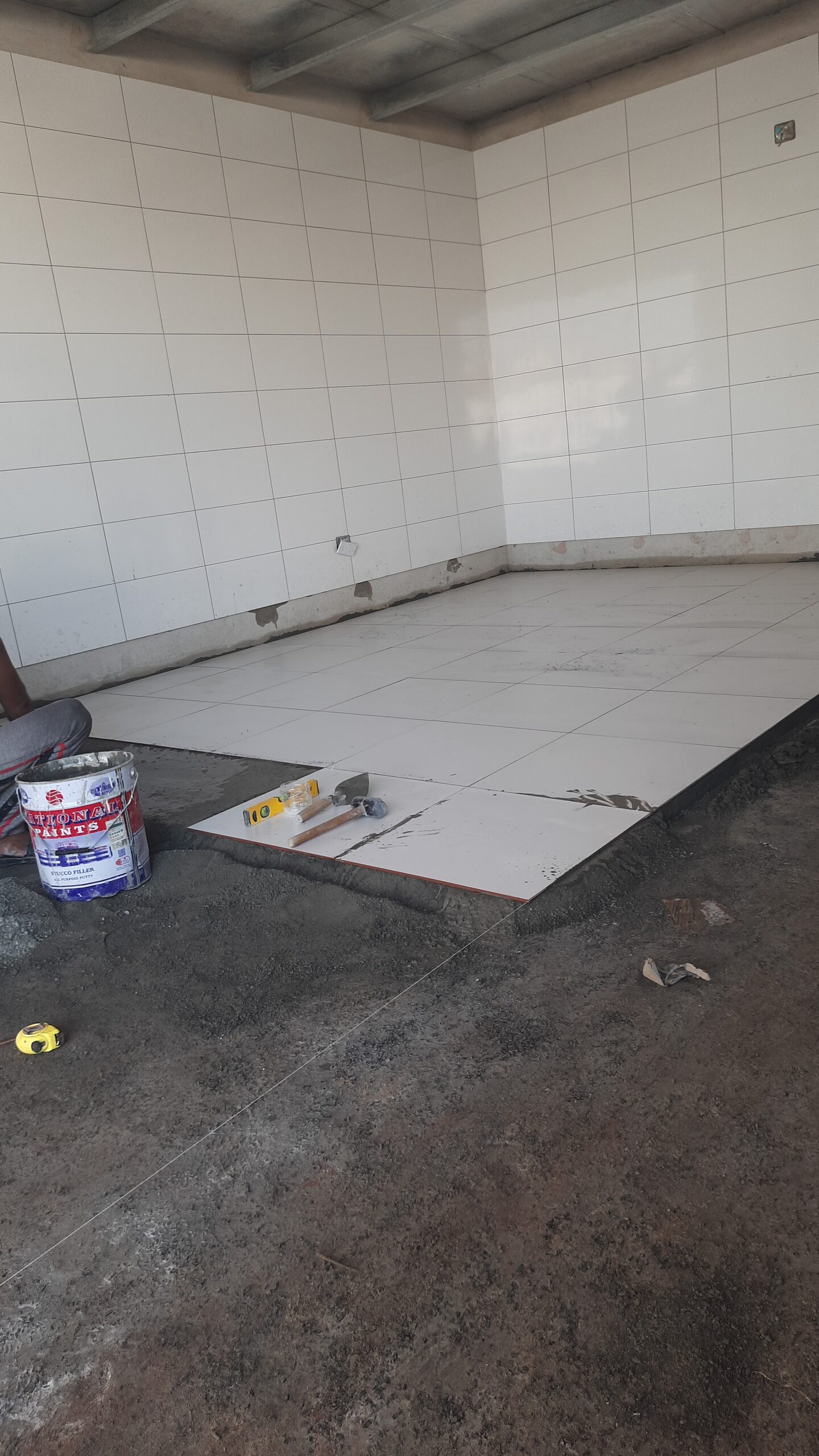 FLOOR TILE WORK COMPANY IN DUBAI