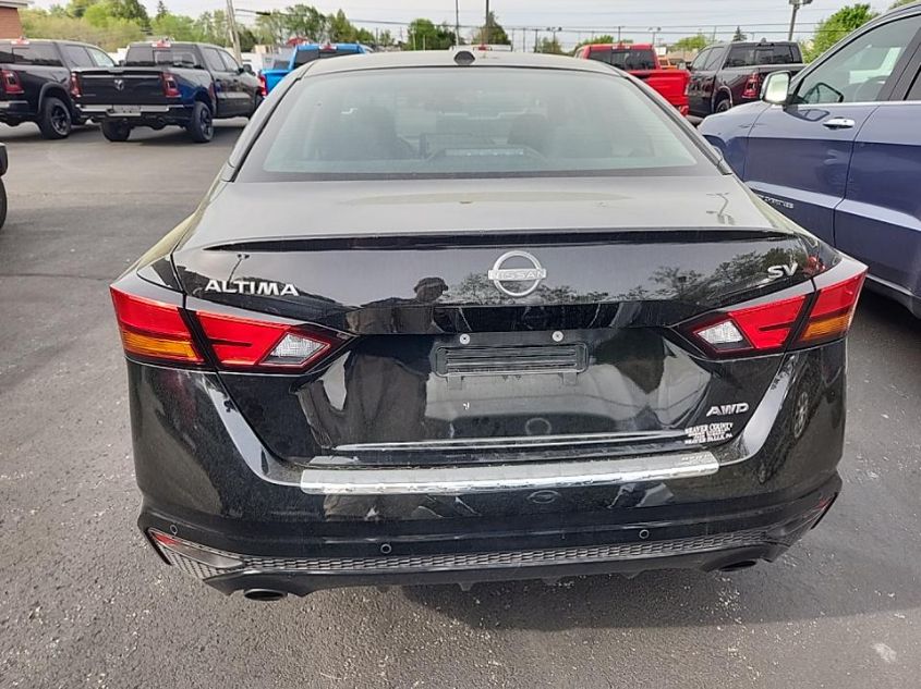 2023 NISSAN ALTIMA SV