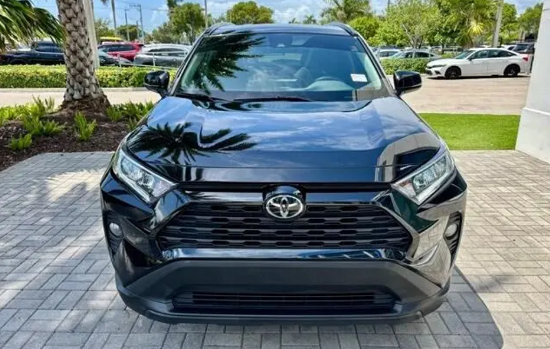 2021 Toyota RAV4 XLE